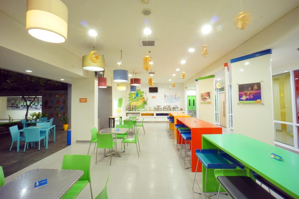 Pop! Hotel Sangaji Джокьякарта Экстерьер фото