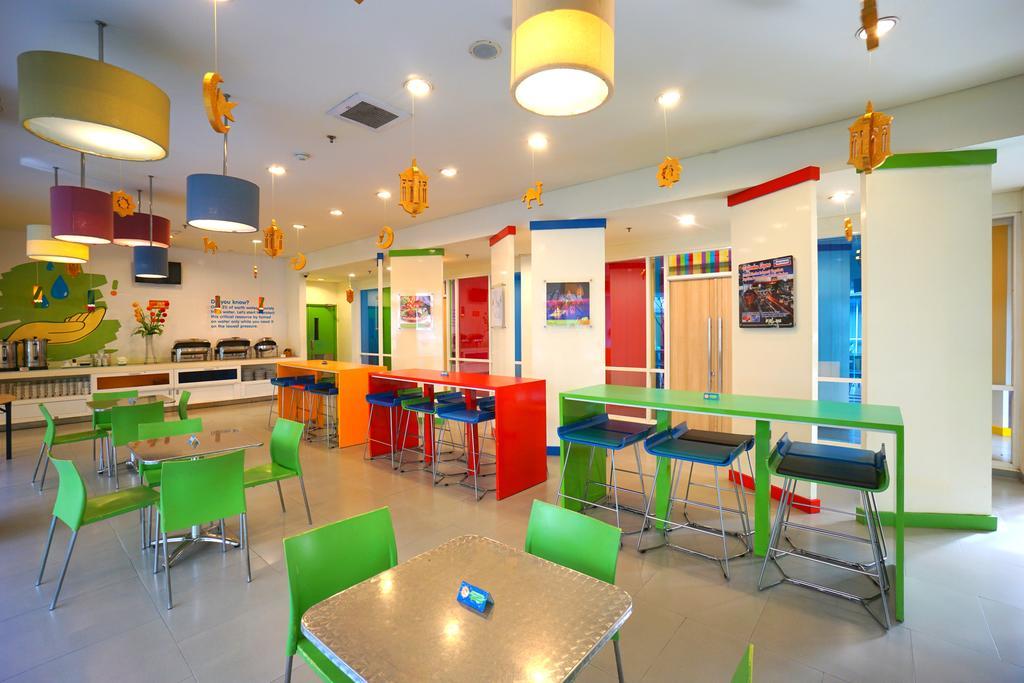Pop! Hotel Sangaji Джокьякарта Экстерьер фото